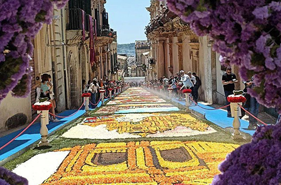 Infiorata Noto cover